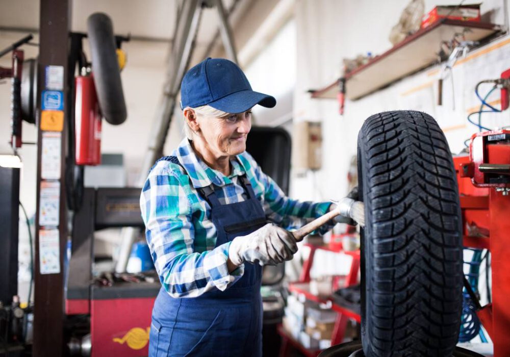 Expanding Your Local Car Garage Business: 3 Growth Hacks