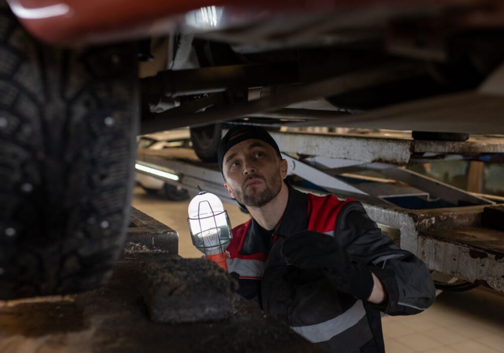 Top 3 Car Repairs Your Garage Must Prepare For This Winter