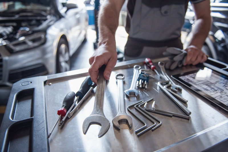 6 Signs You Need New Garage Tools This New Year